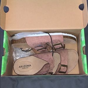 Women’s Footbed Sandals